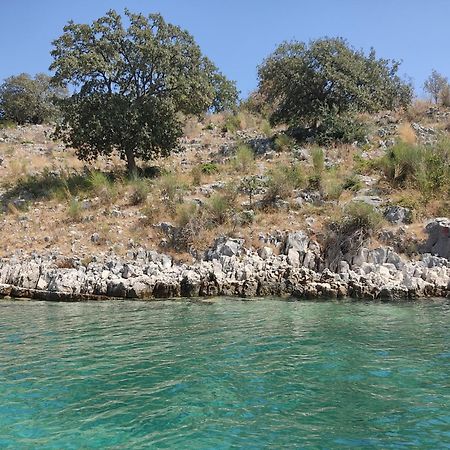 Villa E Olsi Kacupaj ซารานเดอ ภายนอก รูปภาพ